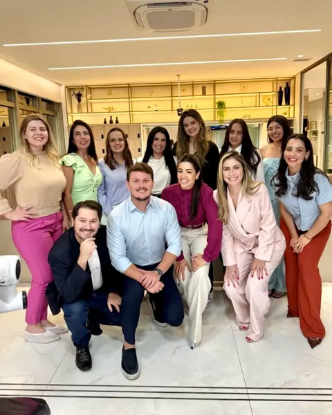 Registro 1 de uma aula e encontro entre profissionais na EME Academy