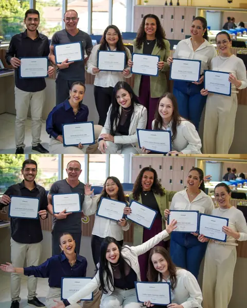Registro 7 de alunos e professores em uma turma presencial da EME Academy